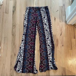 Patterned pants